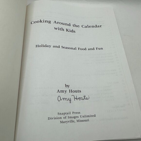 Cooking Around The Calendar With Kids: Holiday & Seasonal Food And Fun By Amy Ho - Picture 4 of 6